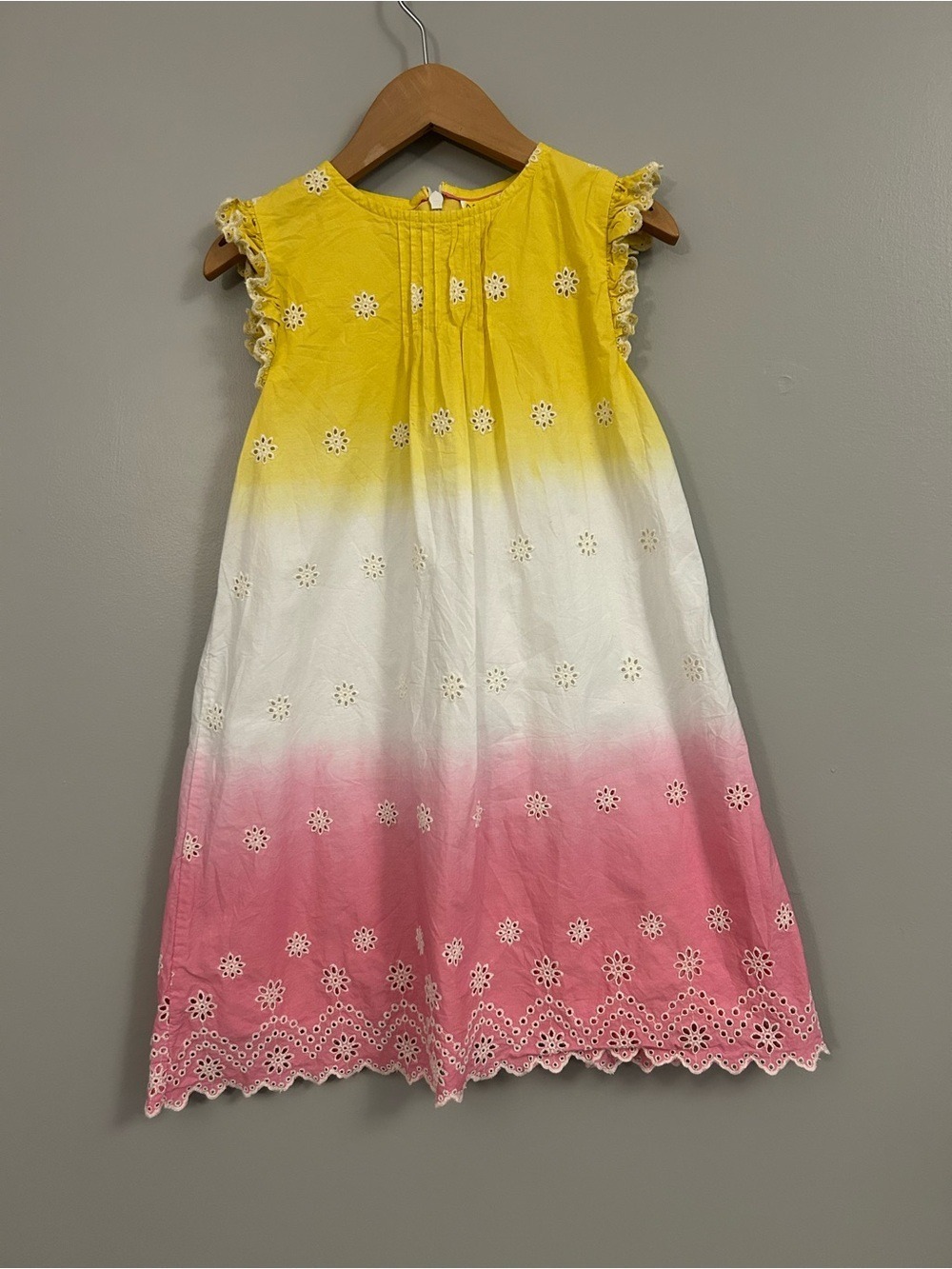 Mini Boden Ombre Eyelet Dress in Yellow, White & Pink Girls Size 6-7